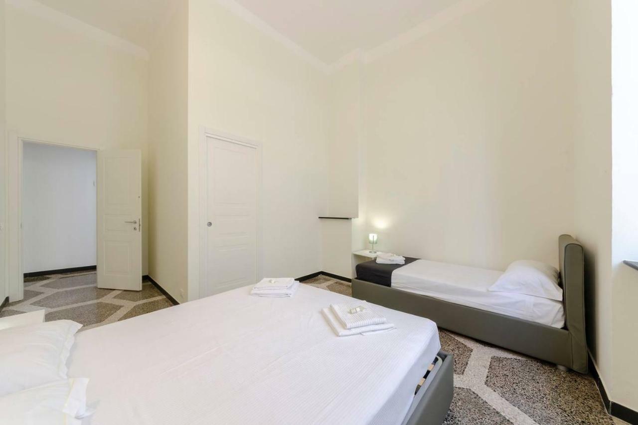 Joivy Elegant Flat For 7, In The Heart Of Appartamento Genova